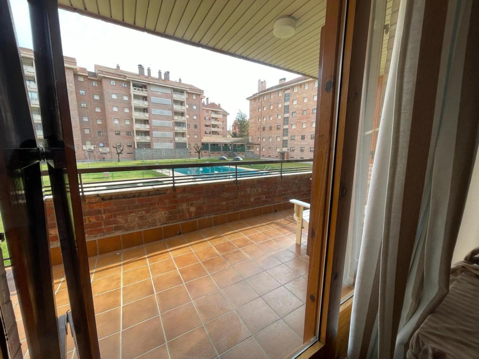 Apartamento Capelot Хака Екстериор снимка